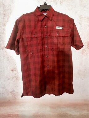 Magellan Outdoors Men's XS Red Plaid Short Sleeve Fishing Shirt Vented